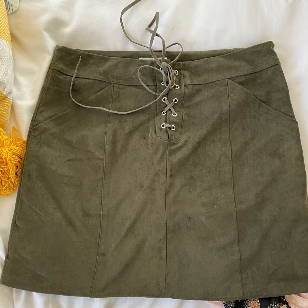 velvet skirt